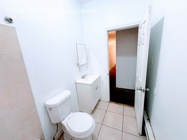 Building Photo - 5436 Chancellor St