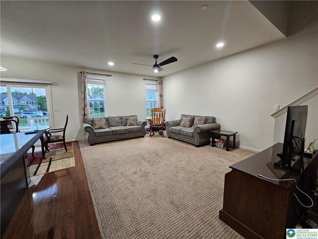 Building Photo - 4613 Woodbrush Way