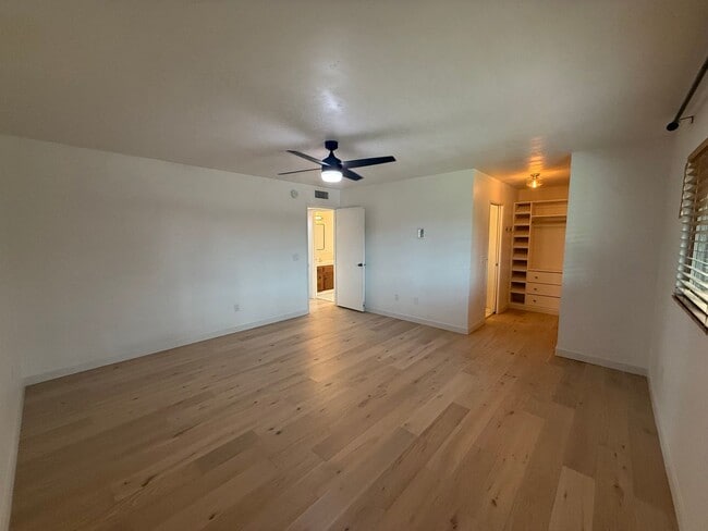 Building Photo - 7809 Westdumfries Ct
