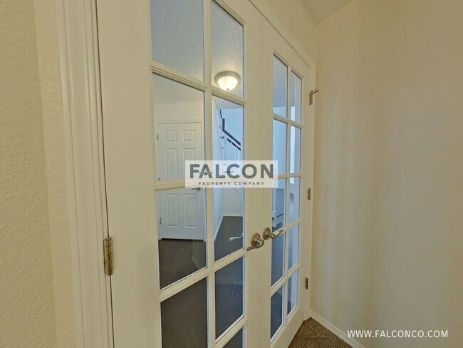 Building Photo - 1111 Mt Estes Dr