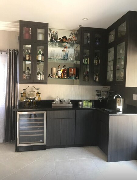 Building Photo - 12147 Miranda St