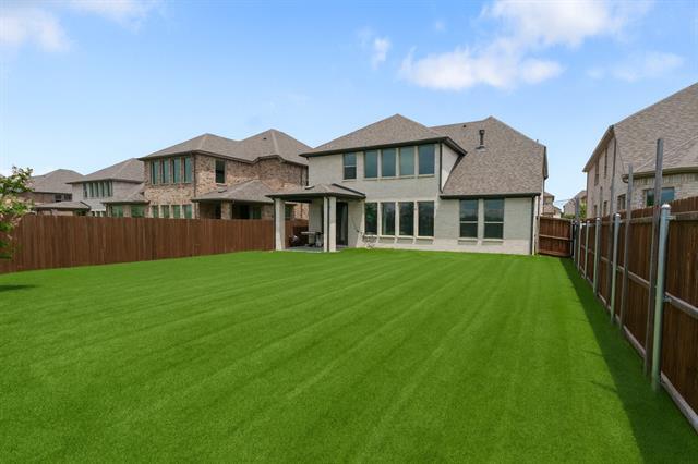 Building Photo - 2333 Willow Garden Dr