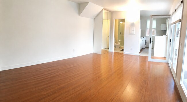 Building Photo - 1831 Woolsey St