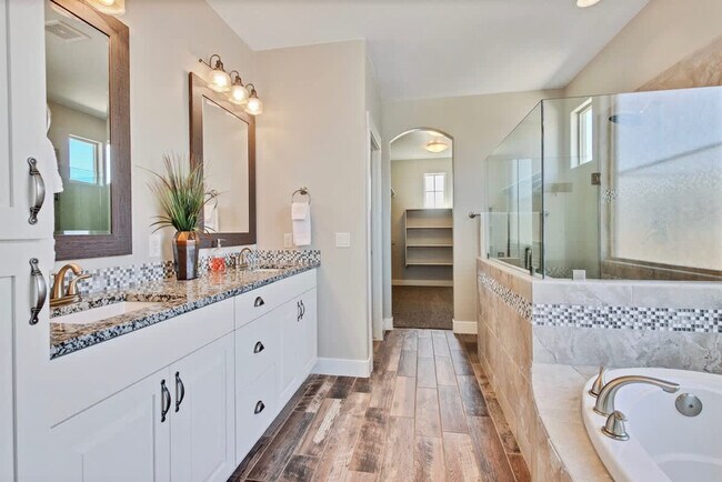 Building Photo - 3364 W 2490 S