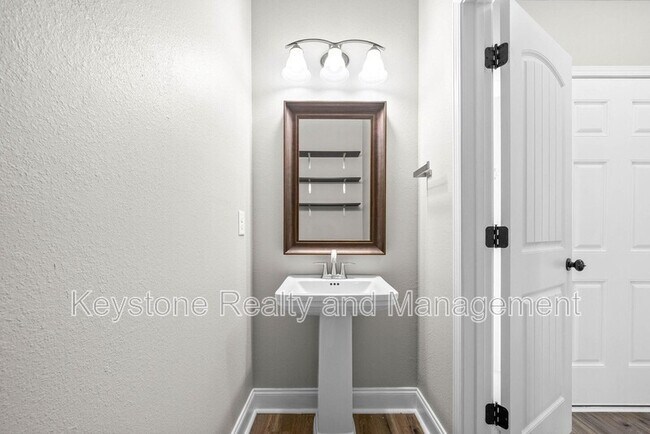 Building Photo - 1236 Winterset Dr