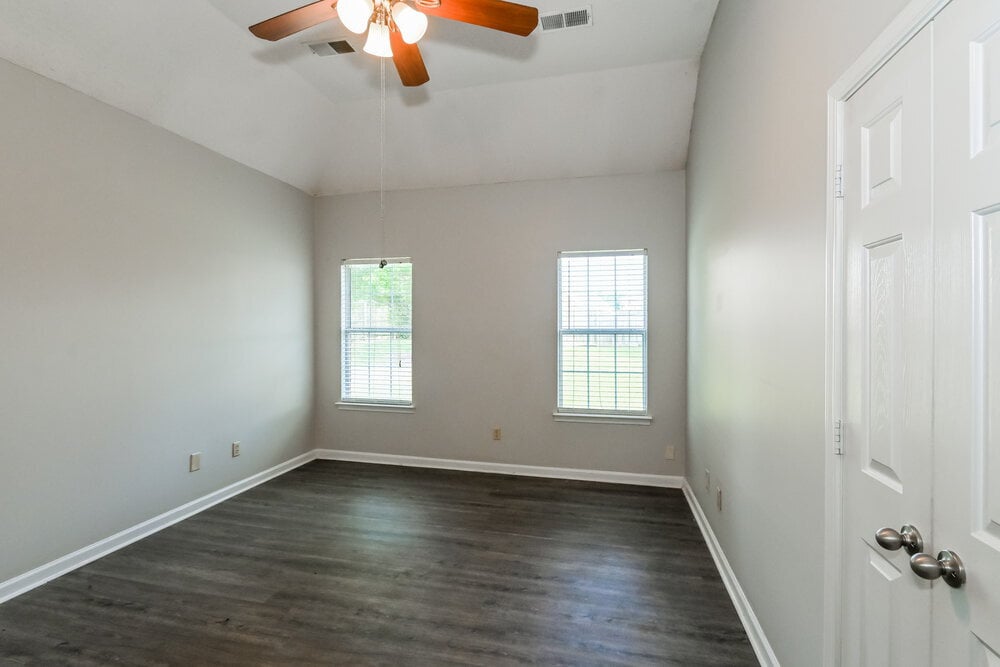 Building Photo - 9213 Gavin Dr