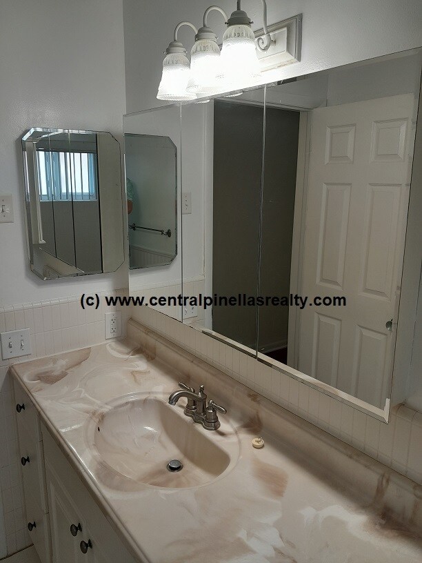 Building Photo - 1412 Lime St