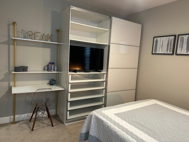 Building Photo - 13582 Cantare Trl