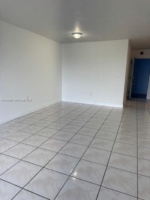 Building Photo - 9440 Fontainebleau Blvd