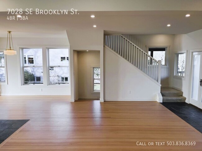 Building Photo - Stunning Newly Renovated 4-Bedroom Home fo...