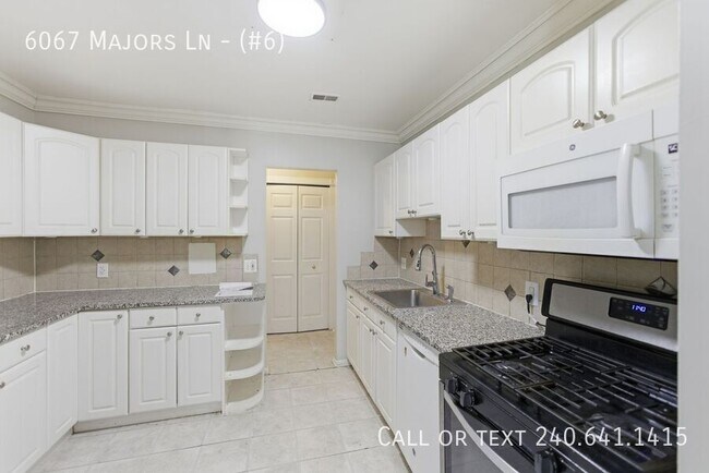 Building Photo - 6067 Majors Ln