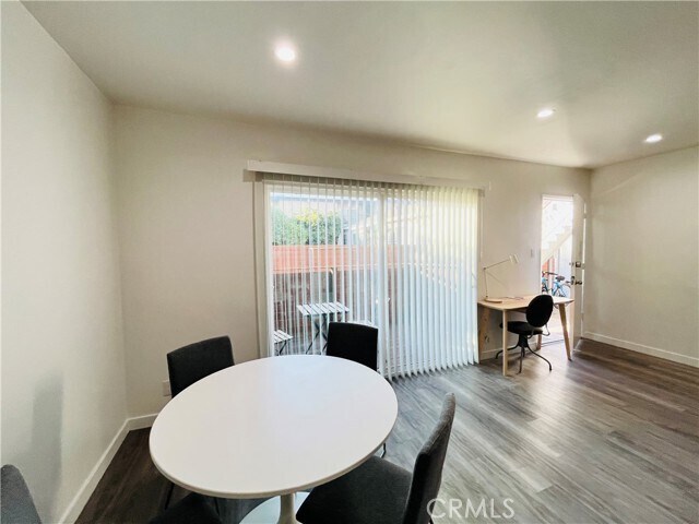 Building Photo - 3864 Inglewood Blvd