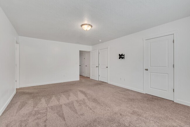 Building Photo - 480 W 1890 S