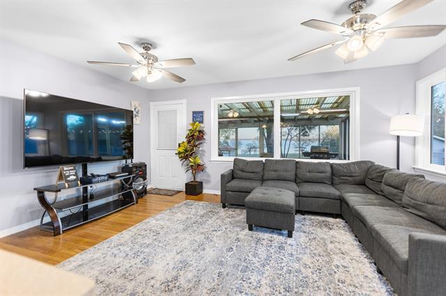 Building Photo - 327 Nob Hill Ln