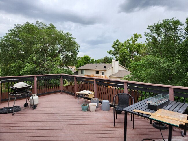 Building Photo - Great 5 Bed 3 Bath Remodeled Home