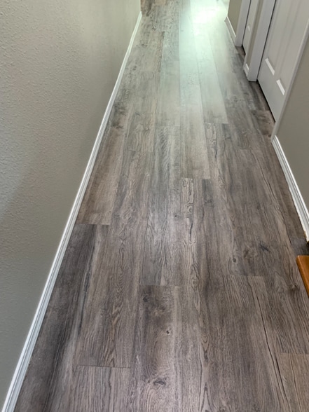 Building Photo - 4417 E Buckeye Ave