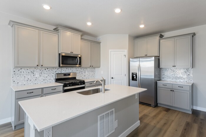 Building Photo - 9452 Truckee Ct