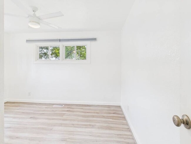 Building Photo - Cozy 2 Bedroom 1 Bathroom Ranch style Home...