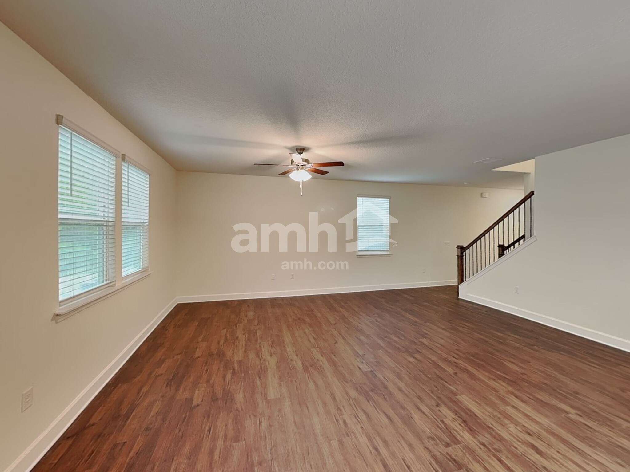 Building Photo - 11528 World Woods Ct