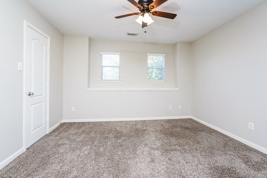 Building Photo - 11427 Flying Geese Ln