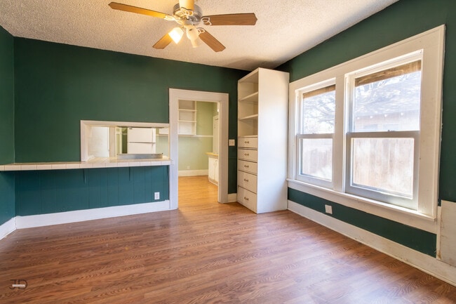 Building Photo - 2139 Ave F