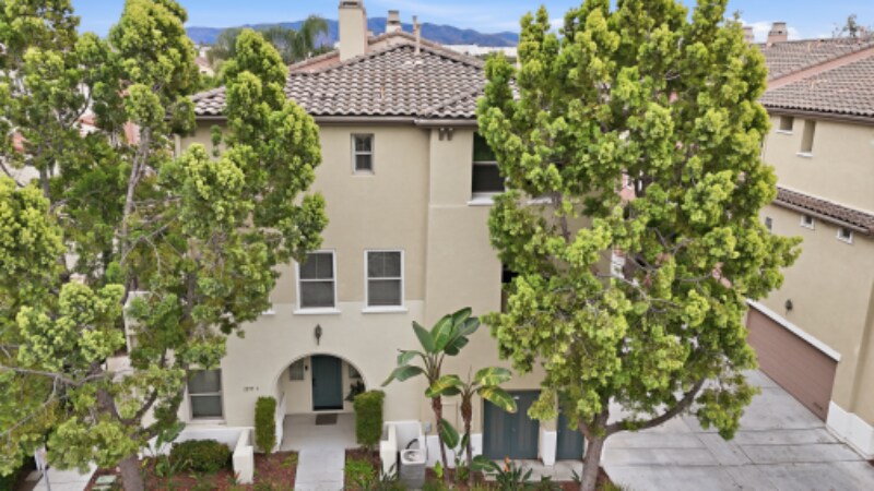 Building Photo - 1295 Blue Jean Way