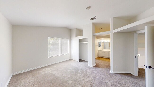 Building Photo - 1045 Willmont Way