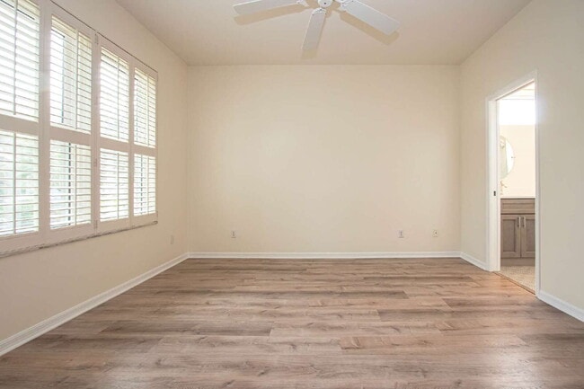 Building Photo - 8419 Whispering Woods Ct