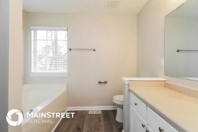 Building Photo - 499 Luke Ct