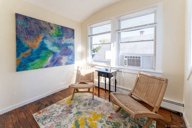 Building Photo - 4 Coburn Ave