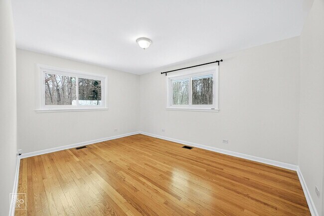 Building Photo - 23670 N Elm Rd