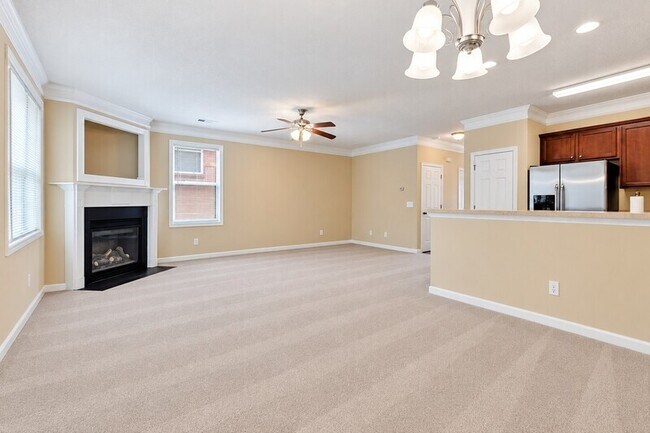 Building Photo - 7065 Blairs View Dr