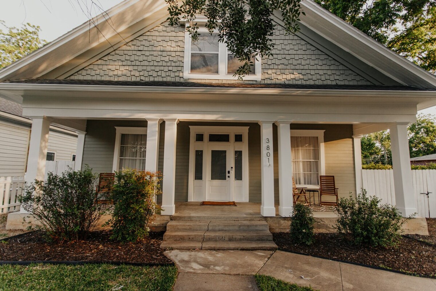 Building Photo - 3728 Homan Ave