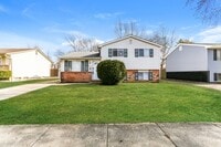 Building Photo - 2710 Moundcrest St