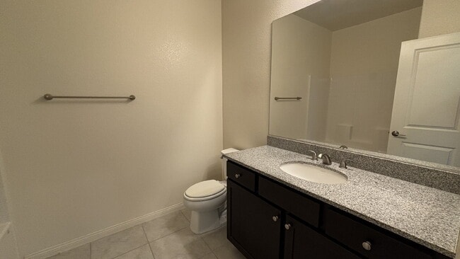 Building Photo - One Story 6-bedroom Home with Attached Casita