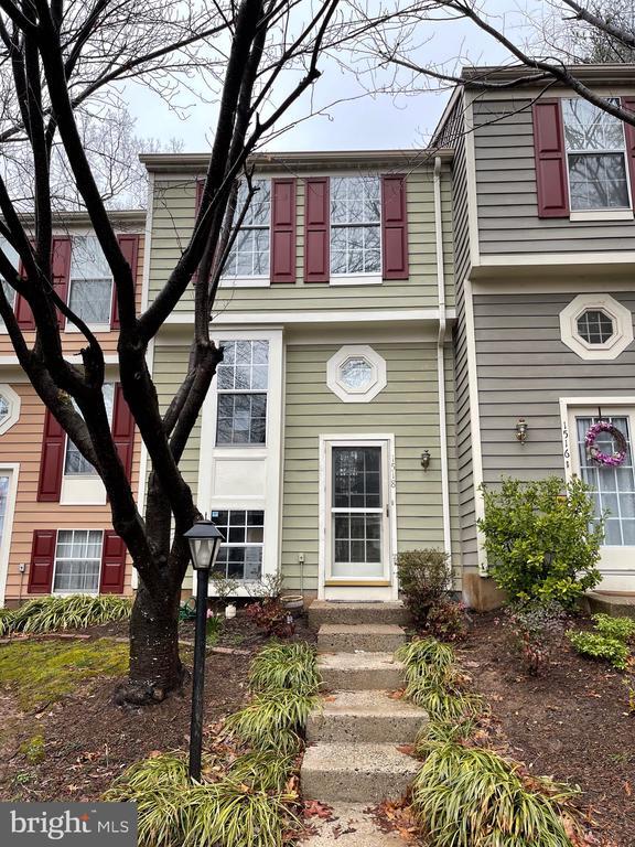 Primary Photo - 1518 Woodcrest Dr