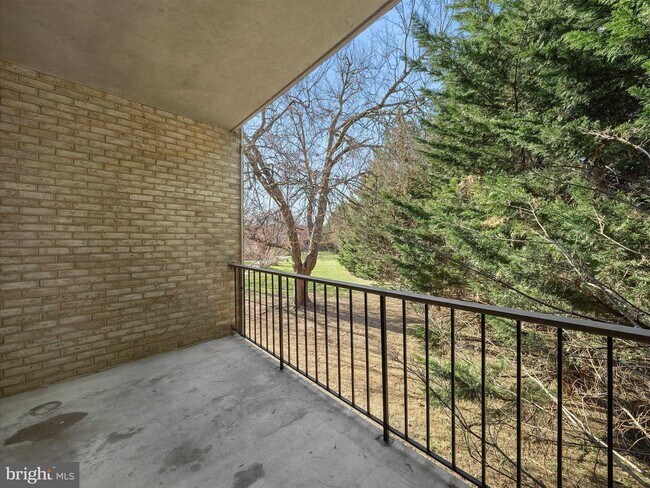 Building Photo - 501 Prospect Blvd