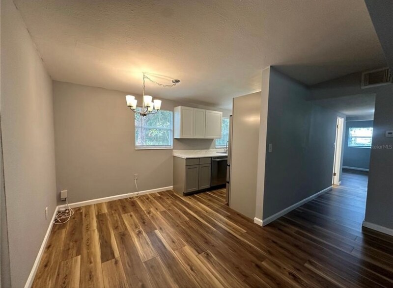 Building Photo - 3805 7th Ave W