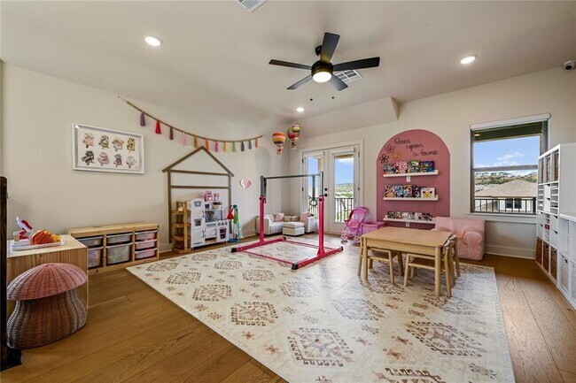 Building Photo - 412 Sitlington Ln