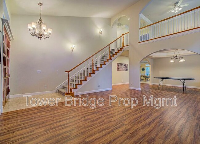 Building Photo - 1518 Southridge Ct