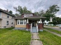 Building Photo - 700 Fourteenth Avenue
