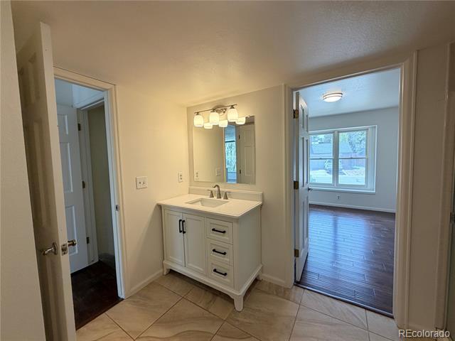 Building Photo - 8205 Sweet Water Rd