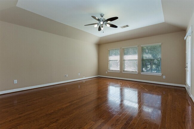 Building Photo - 25311 Hamden Valley Dr