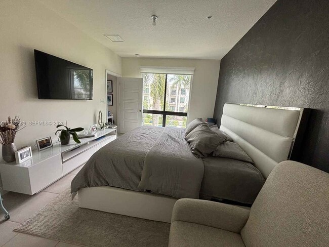 Building Photo - 4636 NW 84th Ave