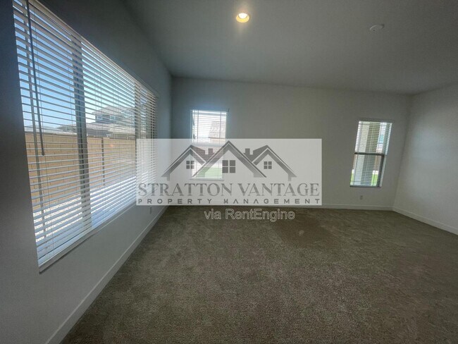 Building Photo - 20457 E Silver Creek Ln