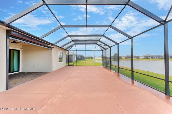 Building Photo - 1082 Great Belt Cir