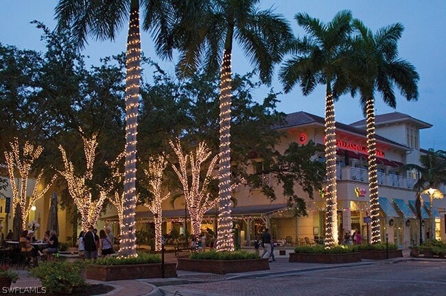 Building Photo - 7270 Saona CT