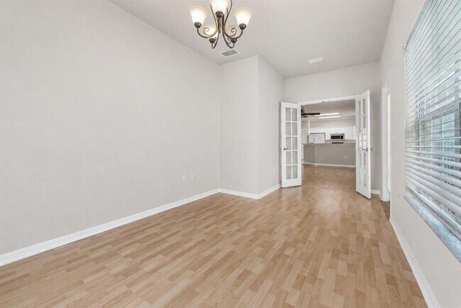 Building Photo - 1125 NW 120th Way
