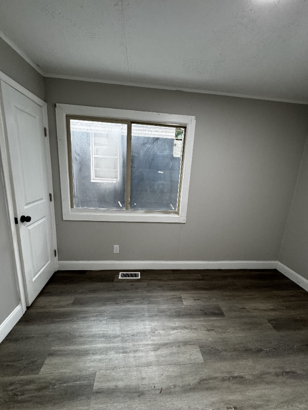 Building Photo - 212 Stevens Ave