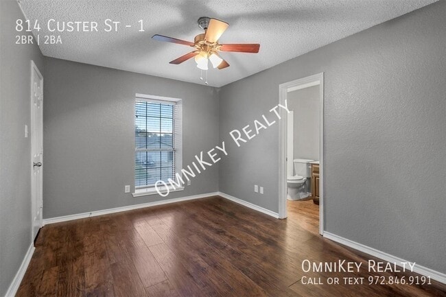 Building Photo - 814 Custer St